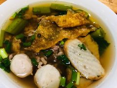-绿光森林餐厅