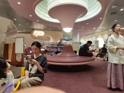 -奈尔宝·国风主题儿童乐园·亲子餐厅(豫园商城店)