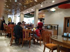 大堂-丹江口渔村·湘味厨房(桃园店)