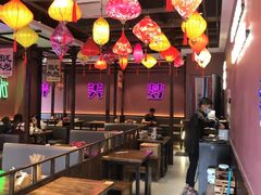 -滴水·湘逢(南汇大学城生活广场店)