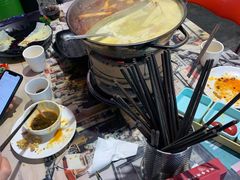 -捞围鲜·港式打边炉(海阳路店)