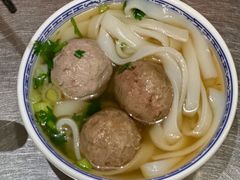 -潮界(LU·ONE凯德晶萃广场店)