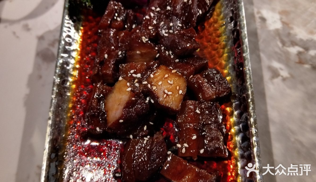 云南独一份的美味海菜芋头汤，味道清爽可口。普洱牛扒呼