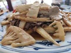 -天天向上素食餐厅(五台山店)