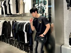 -王府井奥莱临潼小镇(临潼店)
