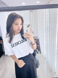 -诗悦发型SALON·圣罗兰店