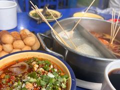 -马路边边串串香形象店(磐石路店)
