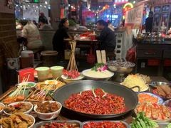 -萍姐火锅·公路夜市(武汉首店)