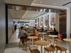 用餐区-Tims天好咖啡·贝果(星展店)