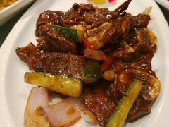 红酒牛仔骨-金八仙酒店