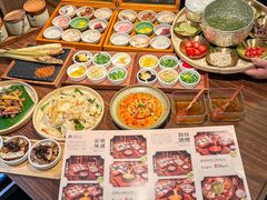-良米山·云南野生菌过桥米线(上海首店)