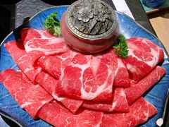 厚切安格斯雪花牛肉-新草堂锅物料理(泉城路店)