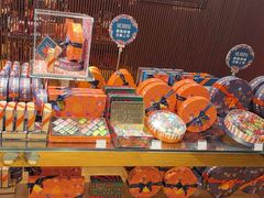 -VENCHI 闻绮(上海佛罗伦萨小镇店)