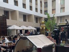 -朗丽兹自助餐厅