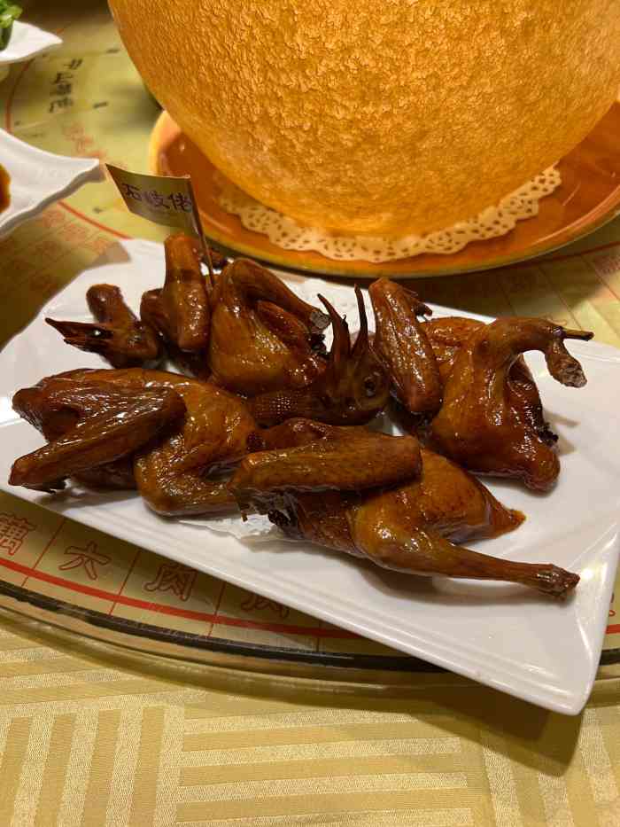 石岐佬中山菜馆(张溪店)-"一行人从珠海回来,到中山正好是饭点,记得.