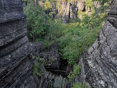 -梭布垭石林景区