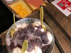 红豆雪冰-火炉火自助餐(朝阳大悦城店)