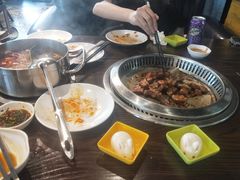 -海吃海喝海鲜烤肉餐厅