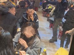 等位区-碎怂烤肉(钟楼柳巷店)