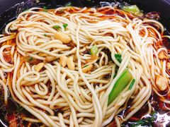 -丽影重庆小面(定西路店)