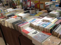 -新田360广场(上海华侨城店)