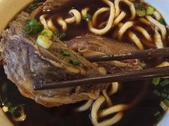 红烧牛筋牛肉面-中国厨房/台湾牛肉面