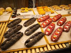 -顶东面包花园·生日蛋糕(世博店)