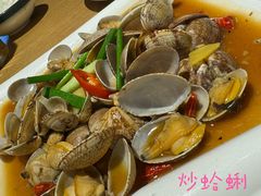 -八府香鸭·啫啫煲(华山路店)