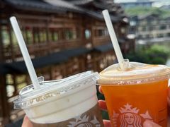 -星巴克(南宁民歌湖店)