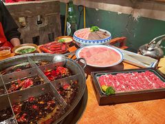 -周小明火锅(黑金冠社区店)