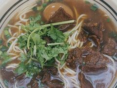 -小马牛肉面·牛骨熬制(南京博物院店)