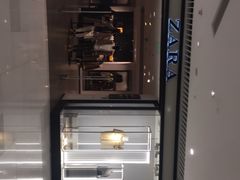 -ZARA(恒隆广场店)