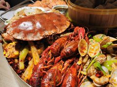 -日进一片海.生腌海鲜火锅.宵夜烧烤(三里屯总店)
