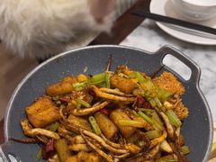 -小菜园新徽菜(宜兴八佰伴店)