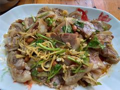 陆川白切猪脚-七哥酒楼(雅园小区店)