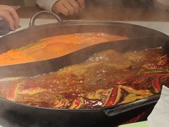 -重庆故事姊妹老火锅(财经学院店)