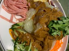 五彩拉皮-大眼锅贴水饺(河东店)