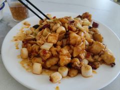 -阿三鱼头泡饼·家常菜