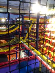 -动力星球家庭亲子游乐中心