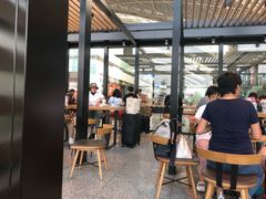 大堂-星巴克(成都机场T2店)