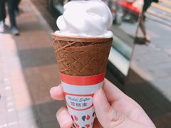 香滑软雪糕-富豪雪糕车流动点(尖沙咀店)