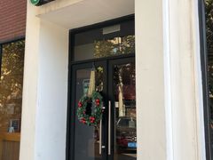 门面-星巴克(红房子店)