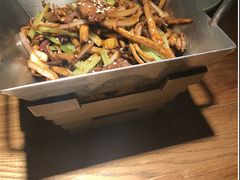 -弄堂里·寻味杭州(湖滨银泰in77C区店)