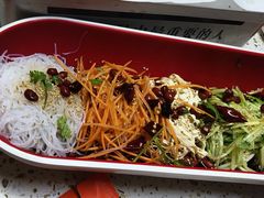 -小董哥烤串·爆汁大油边(故宫店)