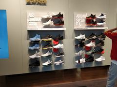 -Air Jordan(世贸天阶店)