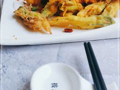 -披云山庄