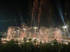 -人民广场