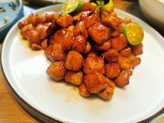 -临界音乐酒馆·小龙虾·江湖菜(华熙LIVE·鱼洞店)