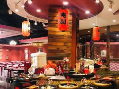 -四海一家自助餐(益田假日广场店)