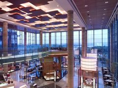 -松山湖凯悦酒店·Café自助餐厅·周末火舞秀表演